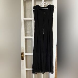 Elegant Black Sleeveless Dress
